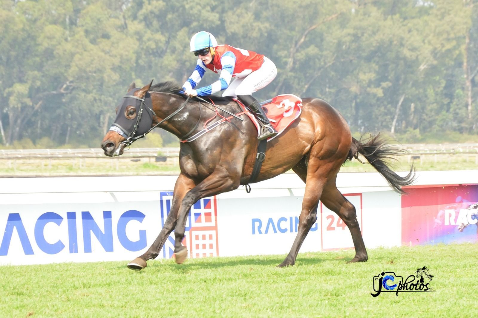 African Pride, Hazy Dazy end the dry spell